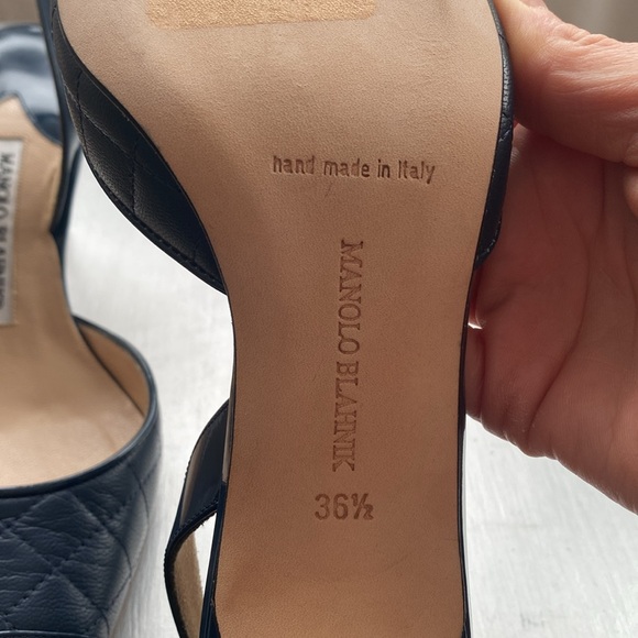 NWOT Manolo Blahnik Carolyn Navy Blue Leather Slingback Kitten Heel Size 6.5 - Picture 4 of 5
